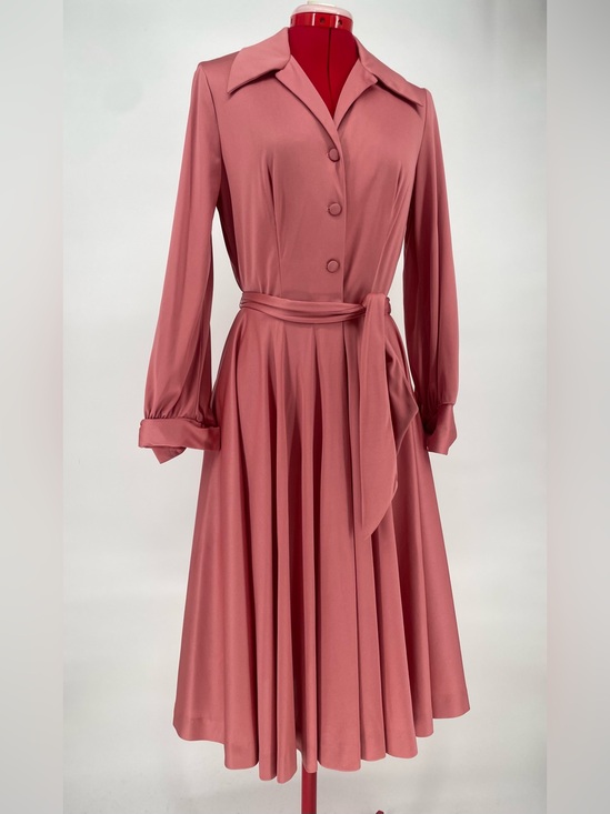Vintage Dresses & Skirts - 1970s Dusty Rose Long-sleeve Belted Shirtwaist Casual Day Dress Pointed Collar